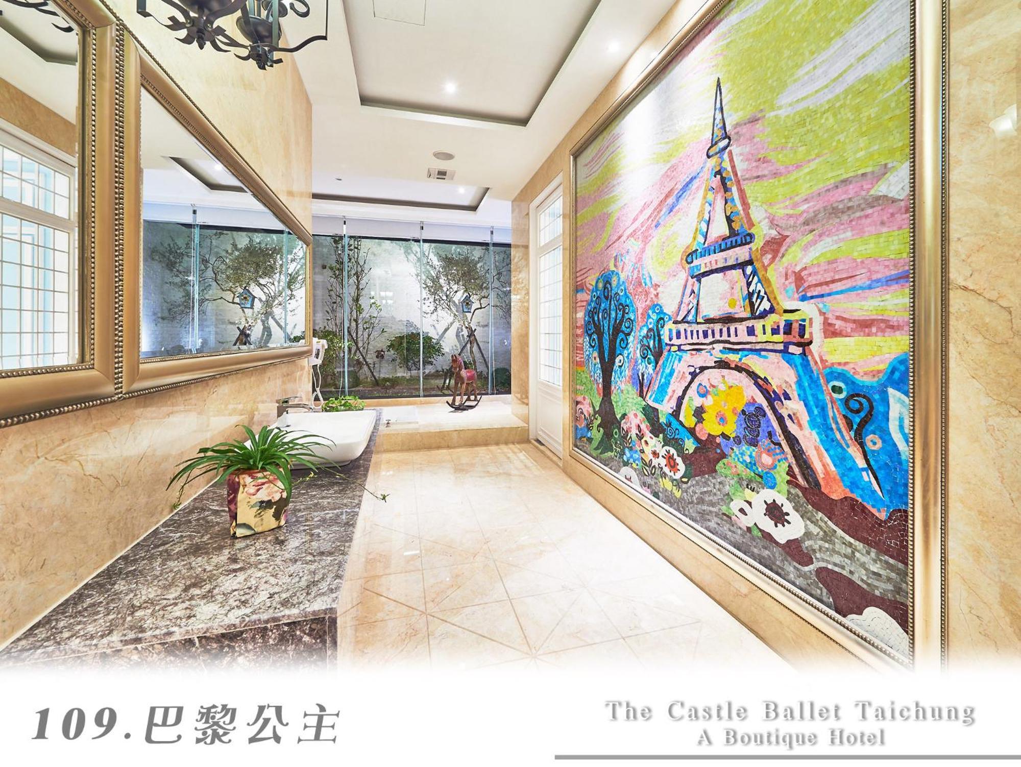 The Castle Ballet Taichung A Boutique Hotel Bagian luar foto