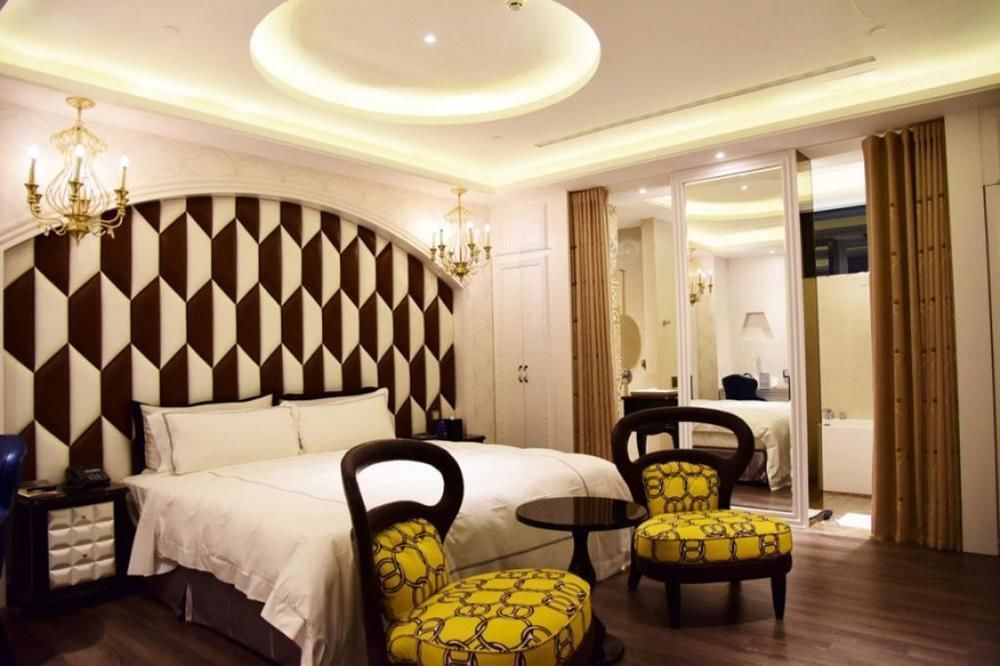 The Castle Ballet Taichung A Boutique Hotel Bagian luar foto